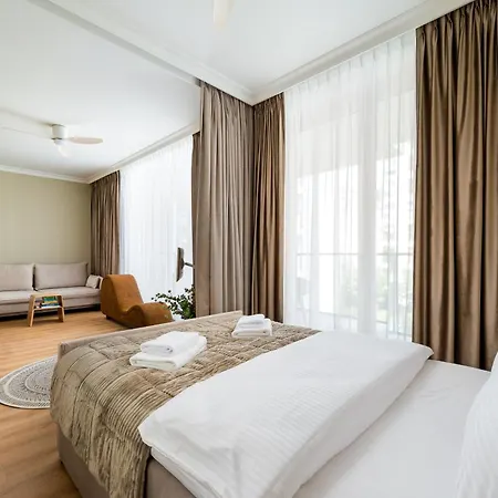 Appartement Chmielna Signature By Bookinghost *