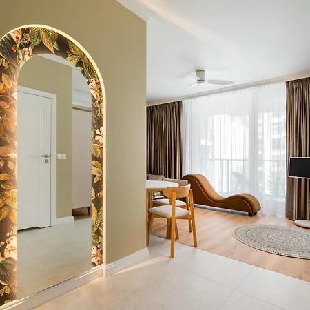 Appartement Chmielna Signature By Bookinghost
