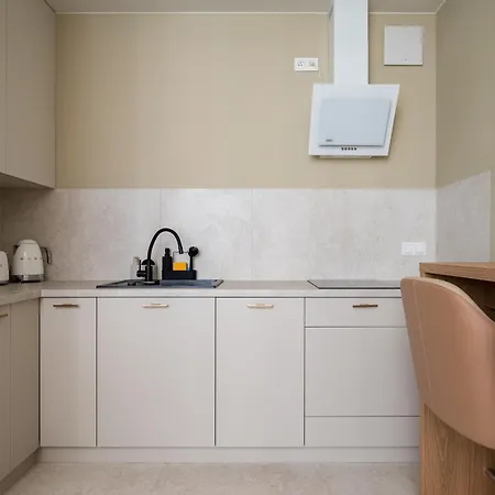 Appartement Chmielna Signature By Bookinghost *